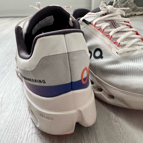 ON Running Cloudsurfer Next -?Men's White Athletic Shoes - Picture 9 of 9